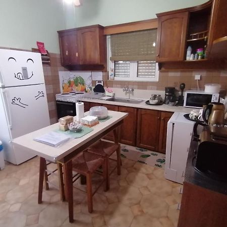 דירות Chalkís Iliahtida מראה חיצוני תמונה